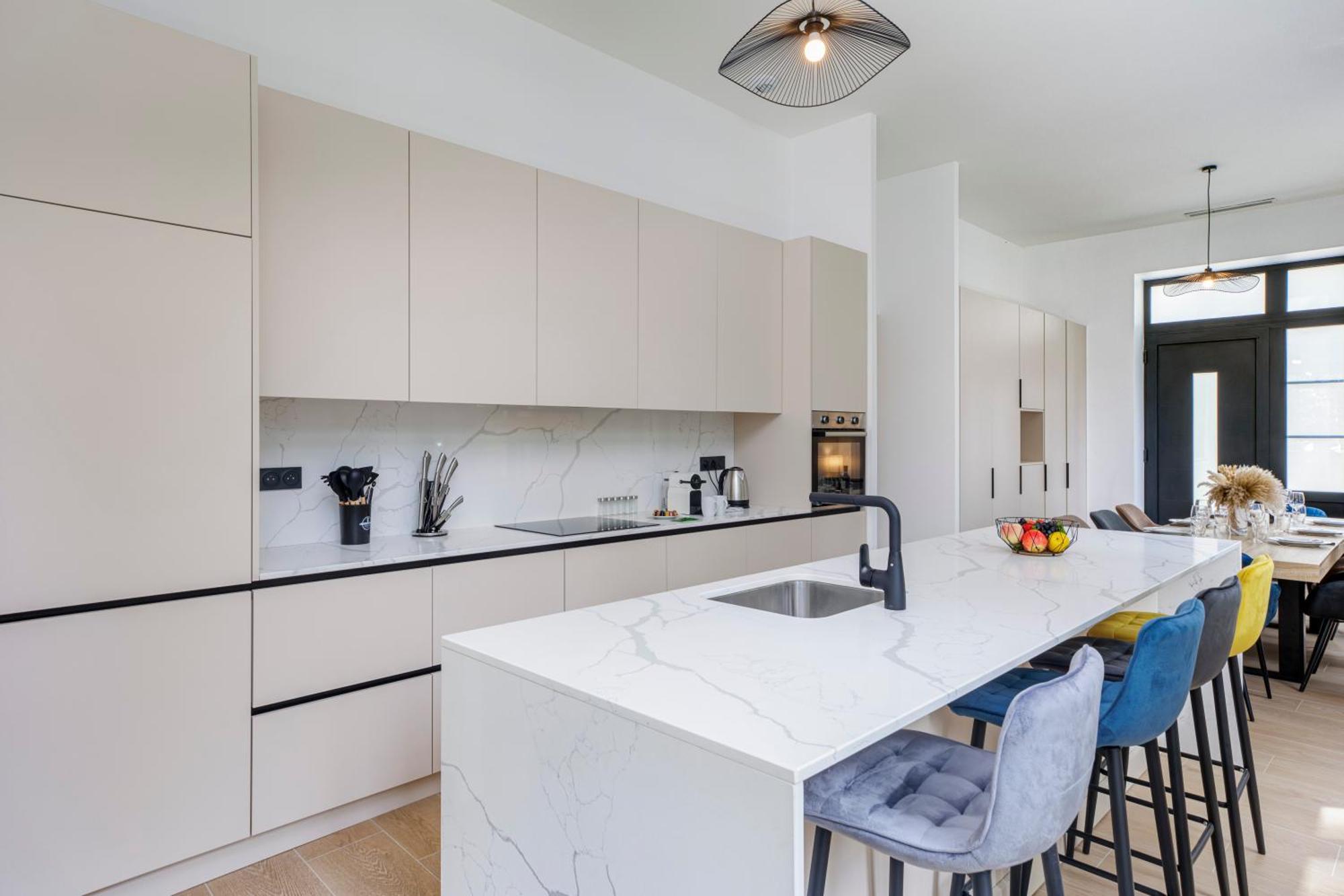 1 - Grand Appartement Spacieux Dans Un Chateau Du 17Eme Siecle, A 15Min De Lyon Vourles Екстериор снимка