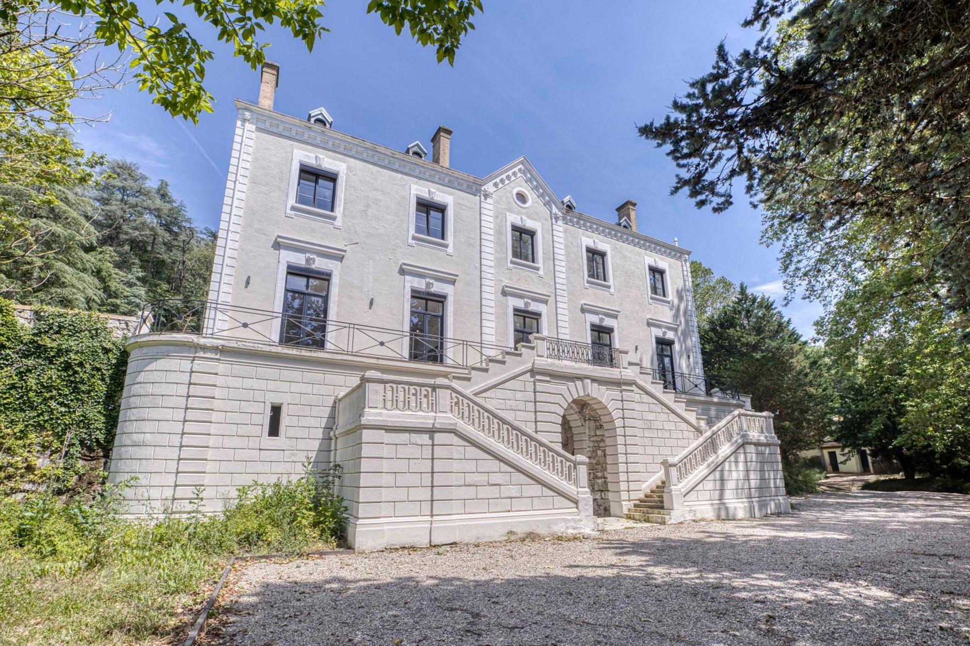 1 - Grand Appartement Spacieux Dans Un Chateau Du 17Eme Siecle, A 15Min De Lyon Vourles Екстериор снимка